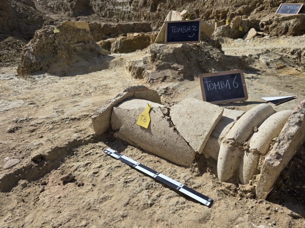 Tombe Gela (1)