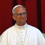 Papa “Preghiamo perchè ovunque tacciano le armi e si lavori per la pace”