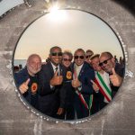 Isola delle Femmine, inaugurata l’opera “Il mare delle radici” che unisce Sicilia e California