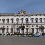 Fine vita, Consulta “Inammissibile farmaco somministrato da altri”