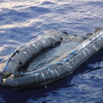 Barca con migranti si ribalta a Lampedusa, ci sono vittime