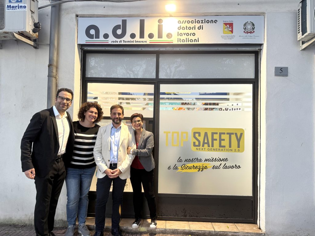 da sinistra a destra Angelo Battaglia, Clara Serio, Rosario Ribbene, Simona Sampognaro