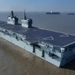 Cina, prima prova in mare per la nave d’assalto anfibia Type 076