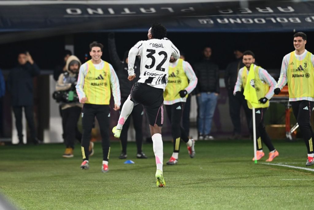 /var/www/clients/client1/web6/web/wp-content/uploads/2025/12/20251214_2589