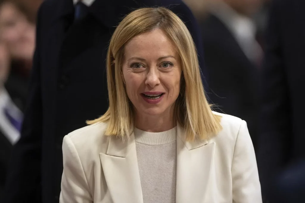 /var/www/clients/client1/web6/web/wp-content/uploads/2025/12/20251219_0137