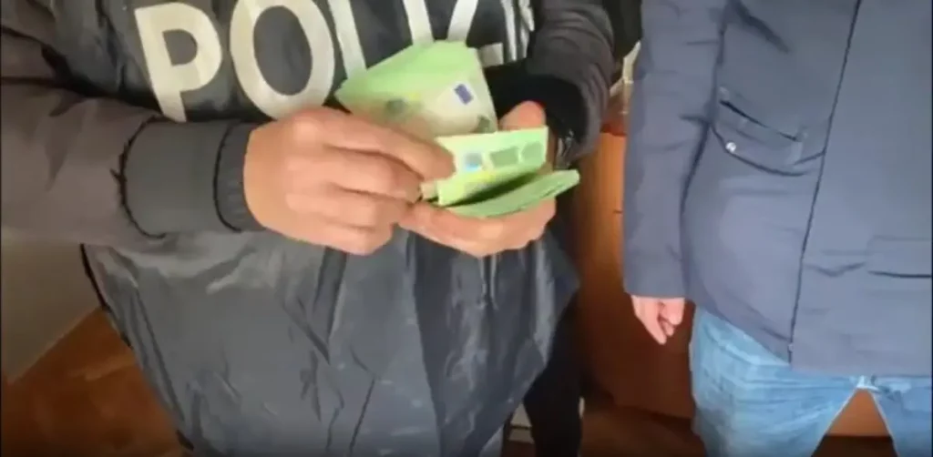 /var/www/clients/client1/web6/web/wp-content/uploads/2025/12/20251228_0302