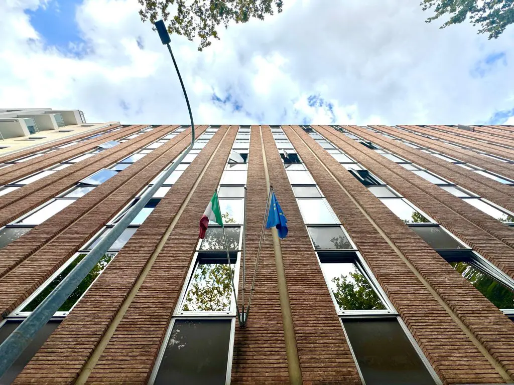 /var/www/clients/client1/web34/web/wp-content/uploads/2026/03/20260318_0605