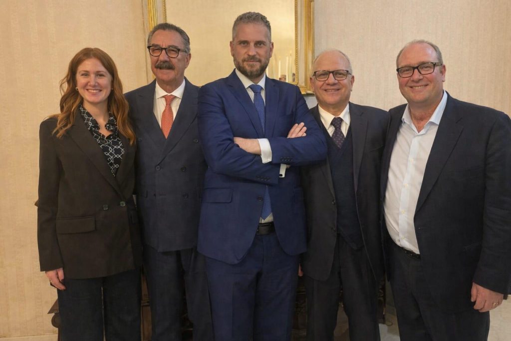 PHOTO-2026-03-06-08-19-01