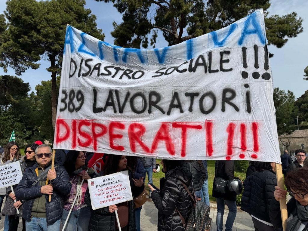 d742313f-df55-4dd0-a02e-1c079d33d313