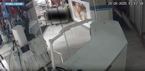 /var/www/clients/client1/web34/web/wp-content/uploads/2026/04/20260422_0142