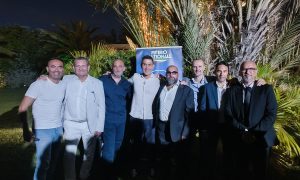 FOTO - Vannacci con gli organizzatori catanesi