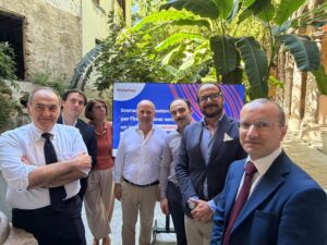 Da sx Felice Lombardi, Giorgio Angelini, Maria Concetta Rizzo, Arcangelo Li Calzi (tutti Speha Fresia), Domenico Guida (Bi-Rex), Marcello Di Vita (Speha Fresia), Gianfranco De Simone (Foncoop)